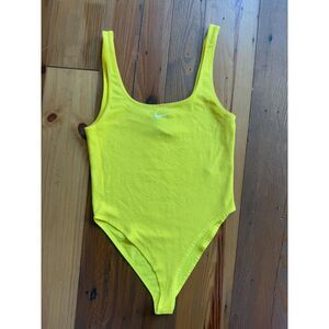 Women's Nike Scoop Neck Bodysuit Size Small
